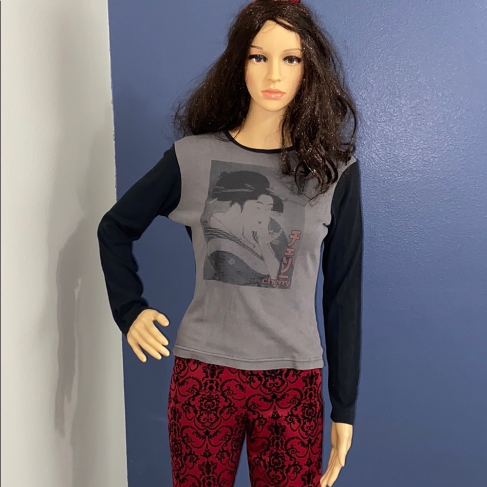 🌼🦄Vintage🦄 1990s Cherry 🍒 Top🌼